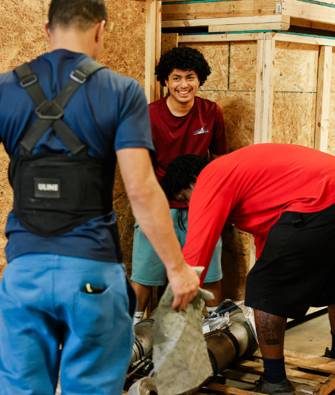 Mach2 Corp_Website_Featured_Graphic_487x575_crew1